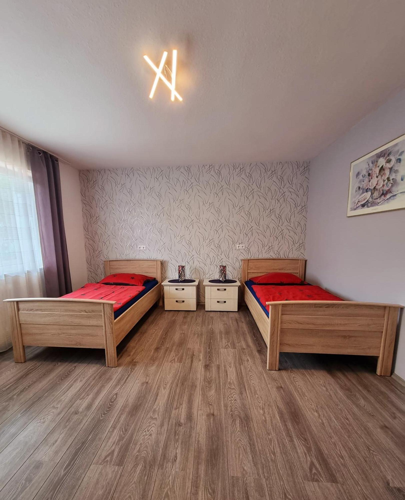 Workershome - Business Apartments - Monteurwohnungen Вертгейм Номер фото